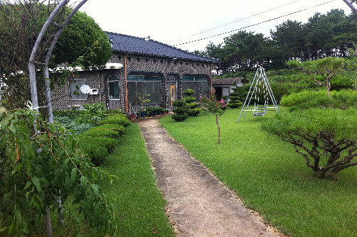 반교리 마교마을의 정원 풍경