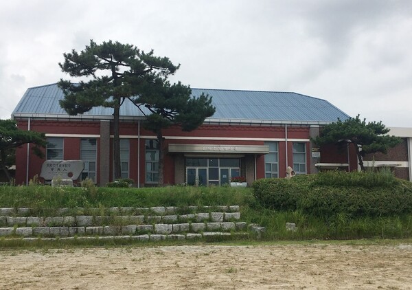 김제 중앙초등학교 강당 이미지(1)