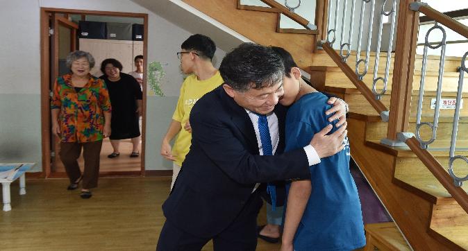 김제시 관내 사회복지시설 방문 위로