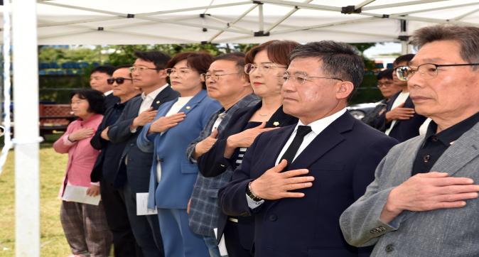 민주화운동희생자추모식(13).JPG