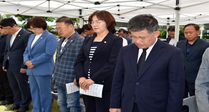 민주화운동희생자추모식(13).JPG
