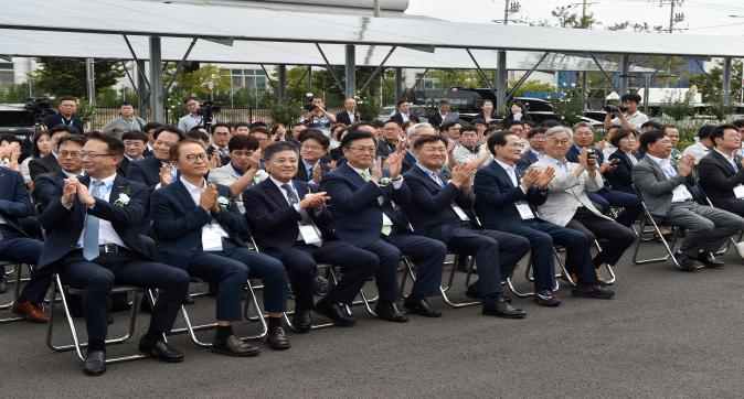 (주)두산전자김제공장준공식(6).JPG